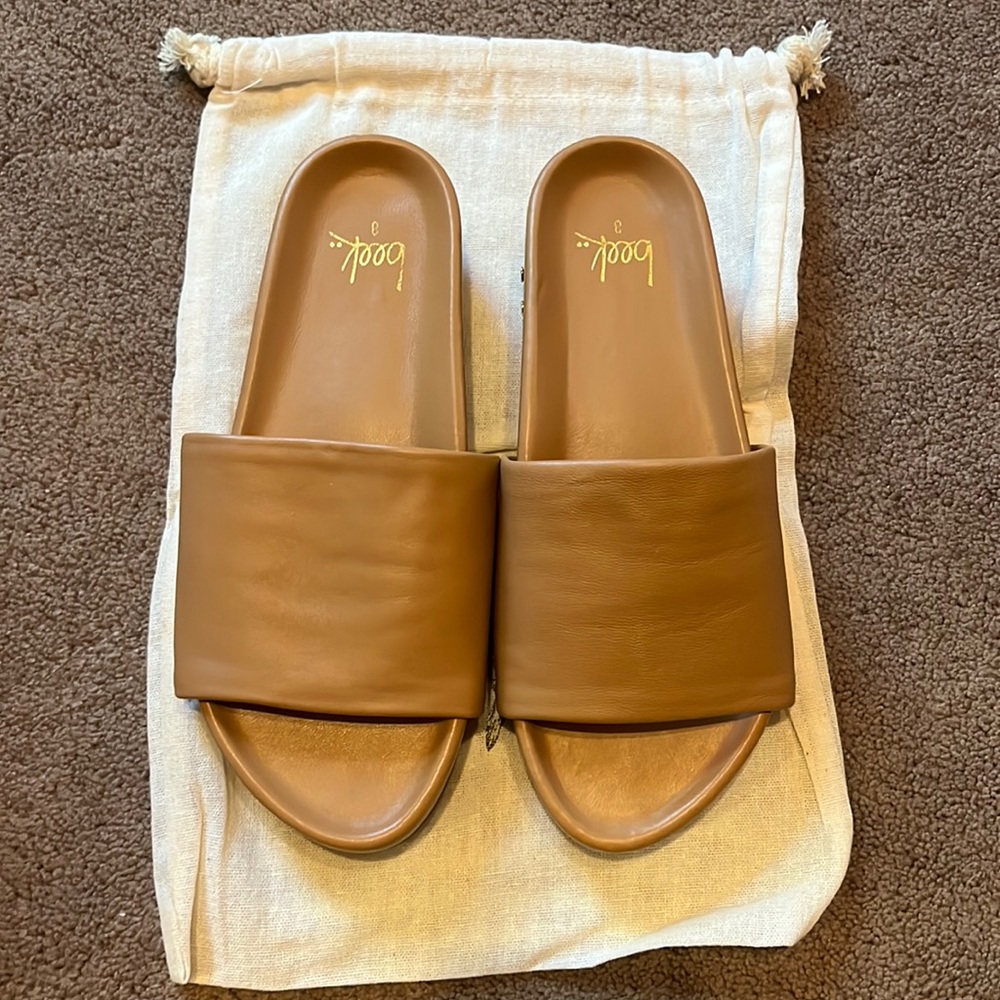 Beek leather brown sandals